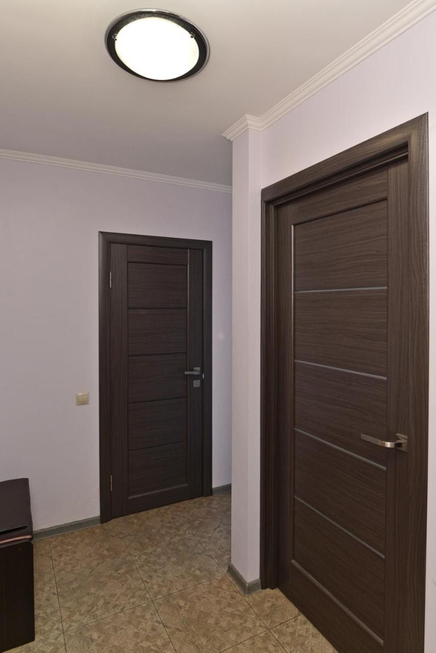Apartament On Vasylia Lypkivskoho 24 Kiev Bagian luar foto