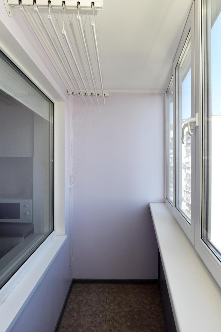 Apartament On Vasylia Lypkivskoho 24 Kiev Bagian luar foto